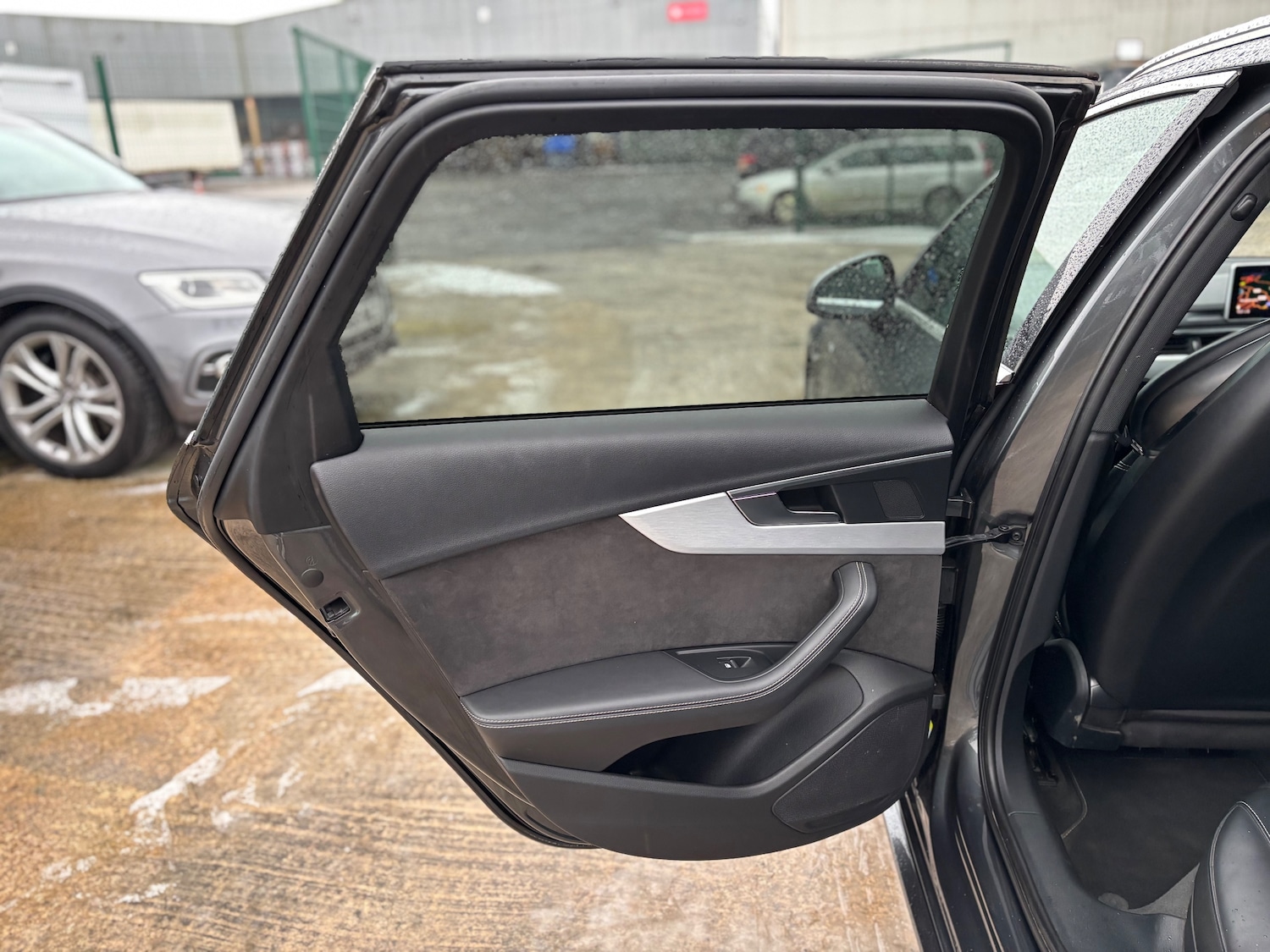 Used Audi S4 Avant 2018 for sale - 77104122: Photo 57