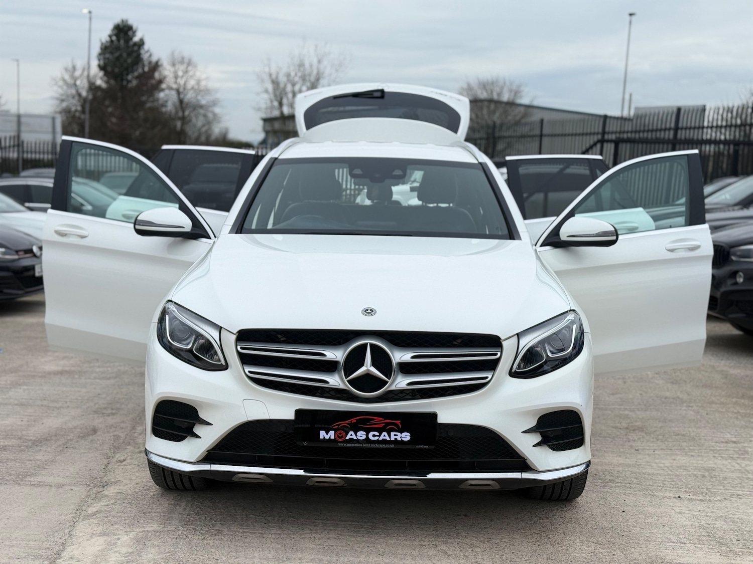 Used Mercedes-Benz GLC 2018 for sale - 77567827: Photo 11
