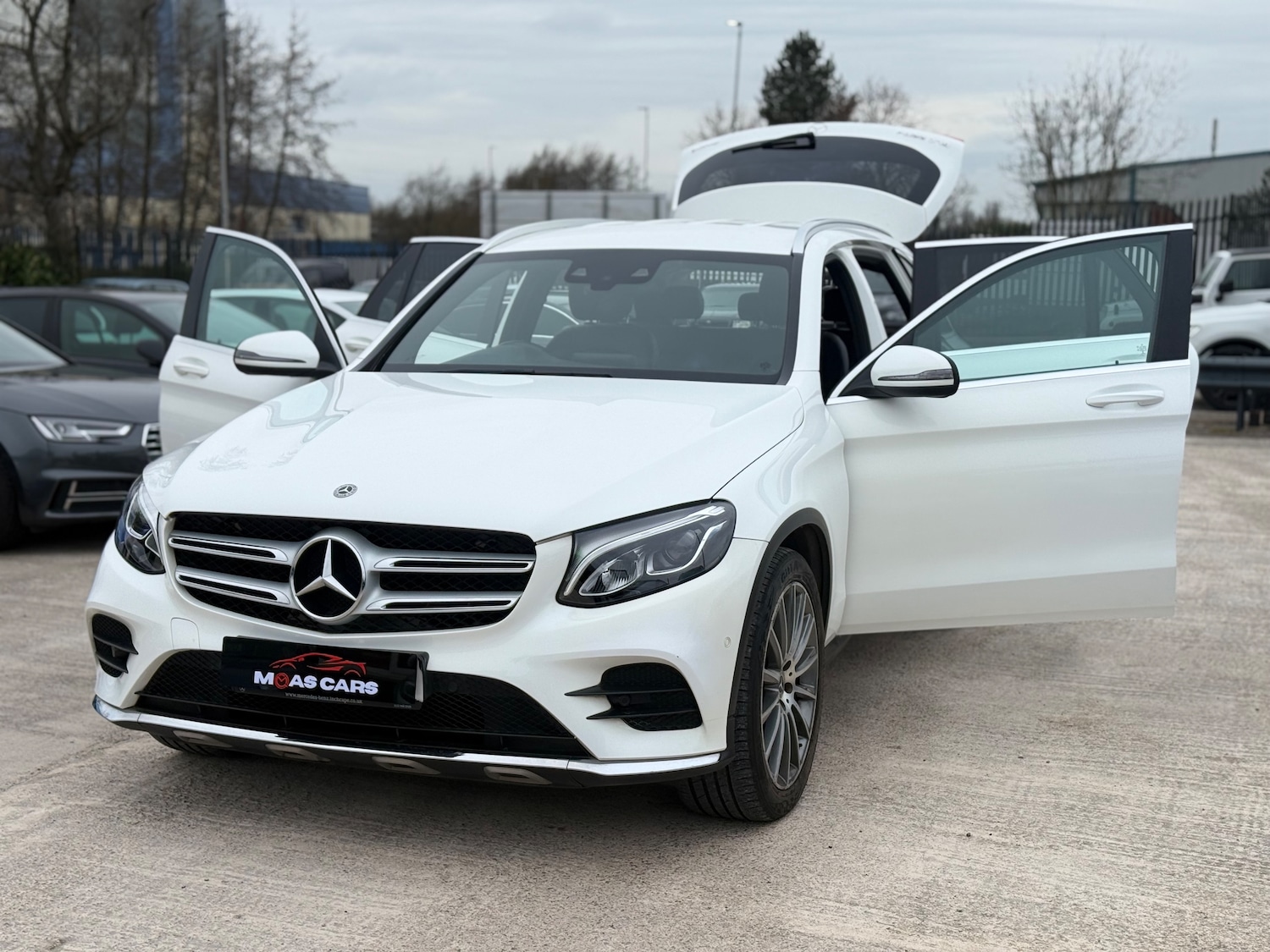 Used Mercedes-Benz GLC 2018 for sale - 77567827: Photo 12