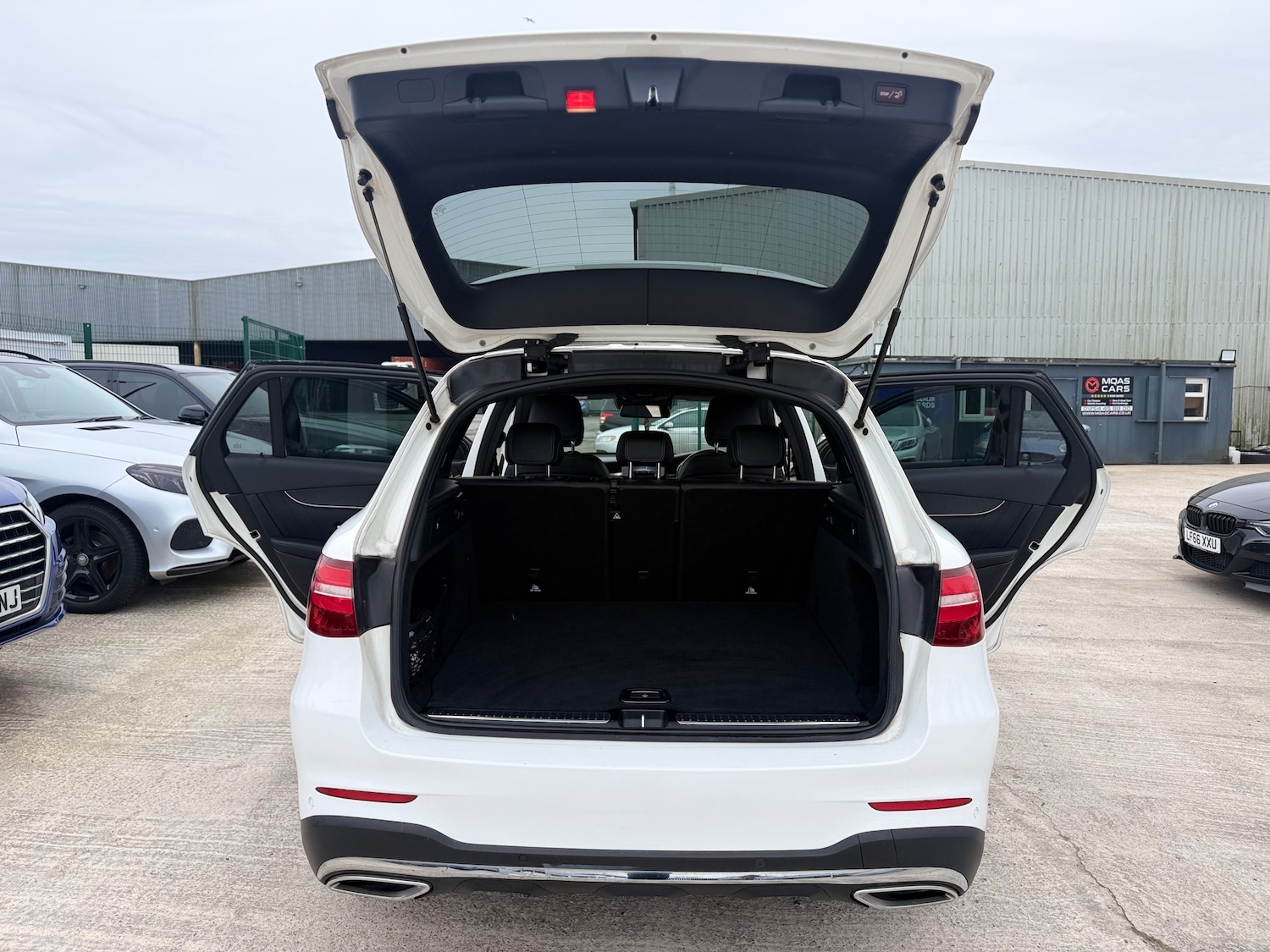 Used Mercedes-Benz GLC 2018 for sale - 77567827: Photo 15