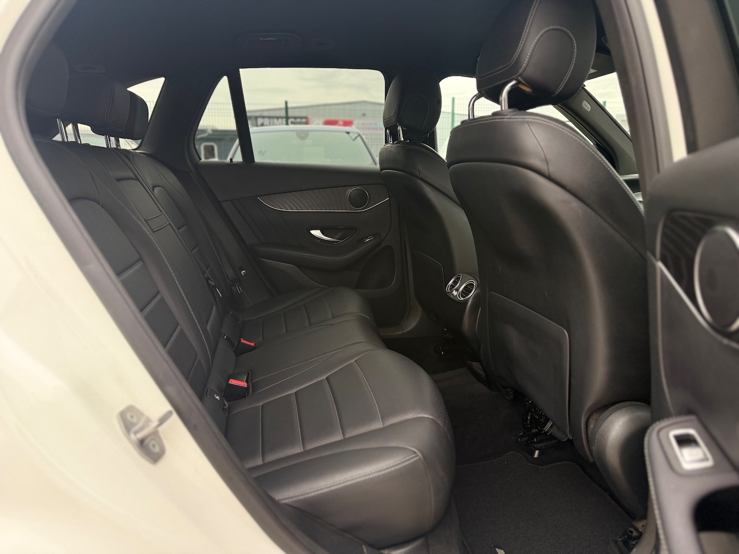 Used Mercedes-Benz GLC 2018 for sale - 77567827: Photo 26