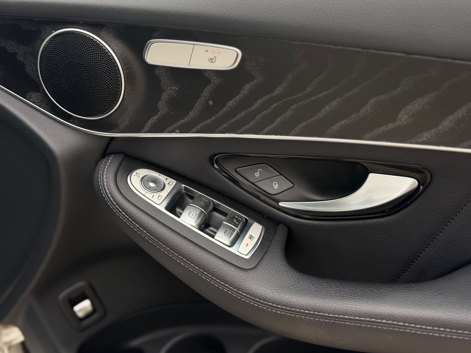 Used Mercedes-Benz GLC 2018 for sale - 77567827: Photo 58