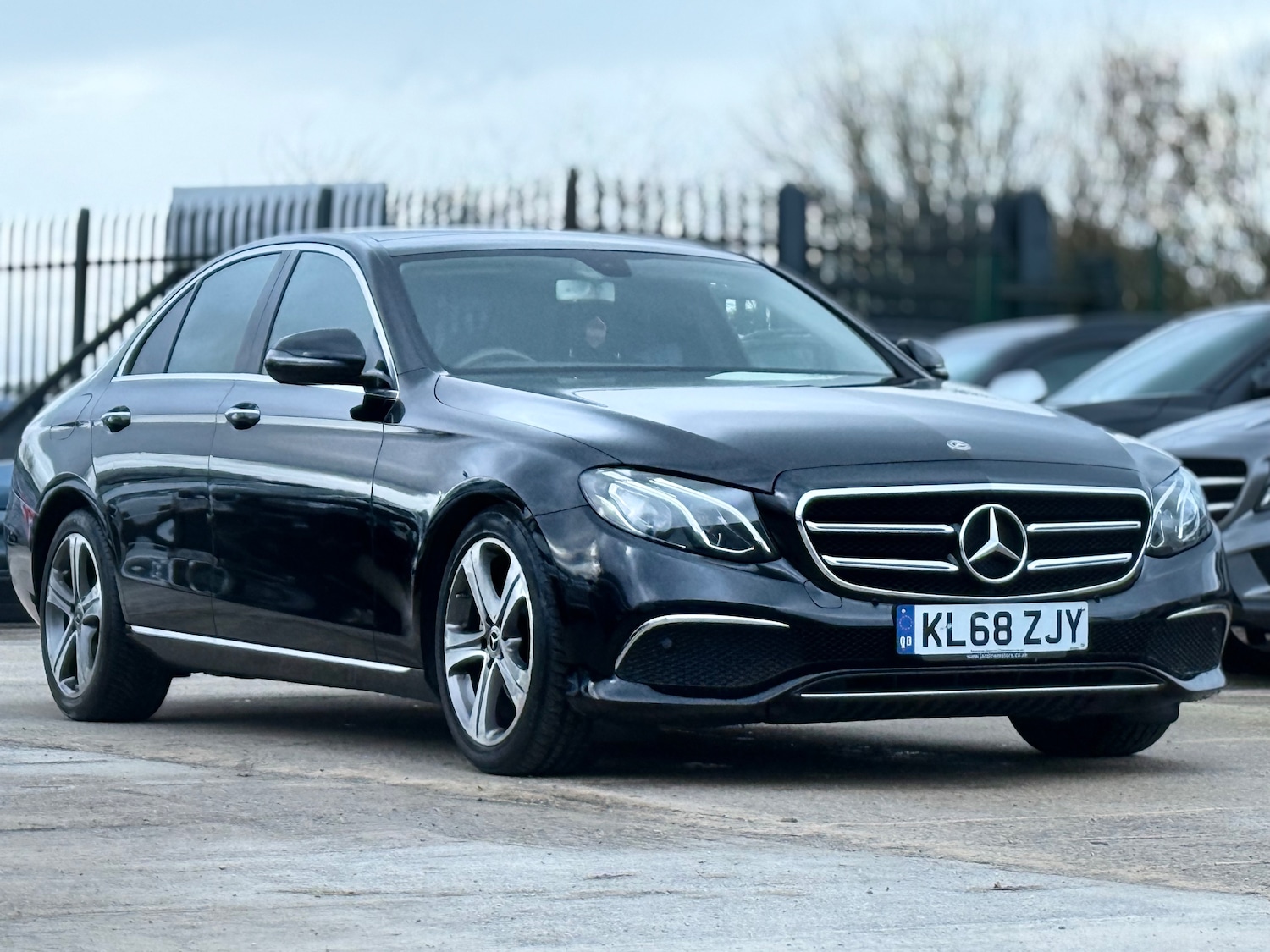 Used Mercedes-Benz E Class 2019 for sale - 76616867: Photo 1