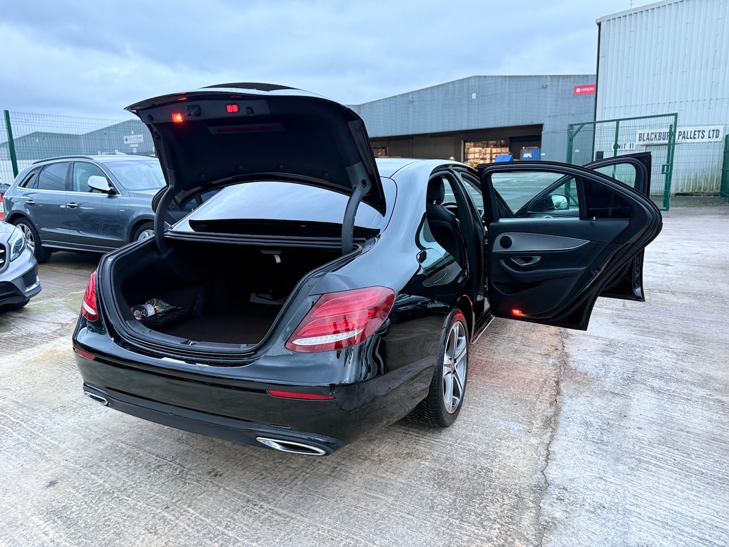 Used Mercedes-Benz E Class 2019 for sale - 76616867: Photo 18