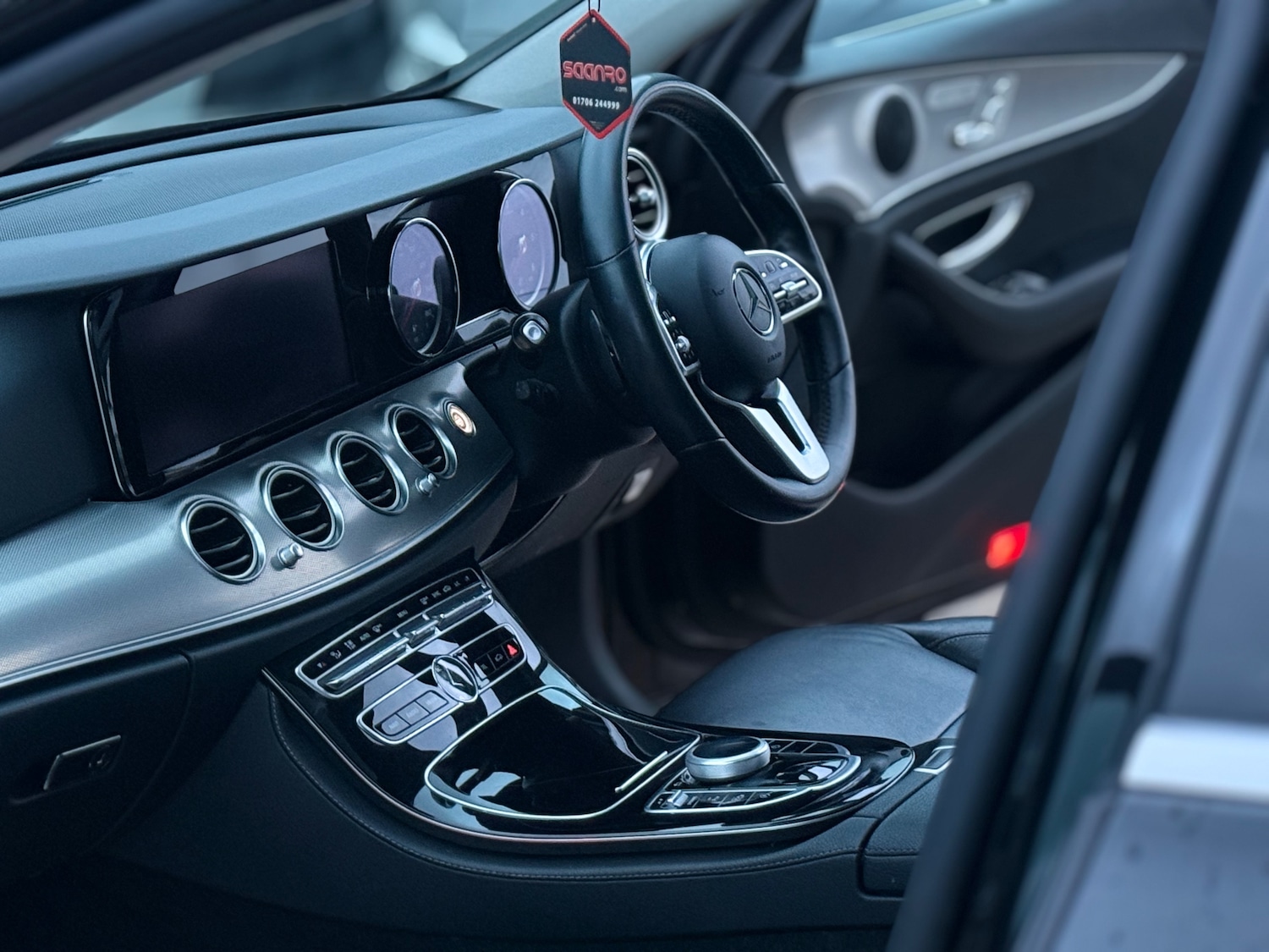 Used Mercedes-Benz E Class 2019 for sale - 76616867: Photo 21