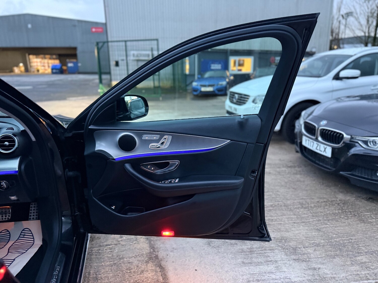 Used Mercedes-Benz E Class 2019 for sale - 76616867: Photo 63