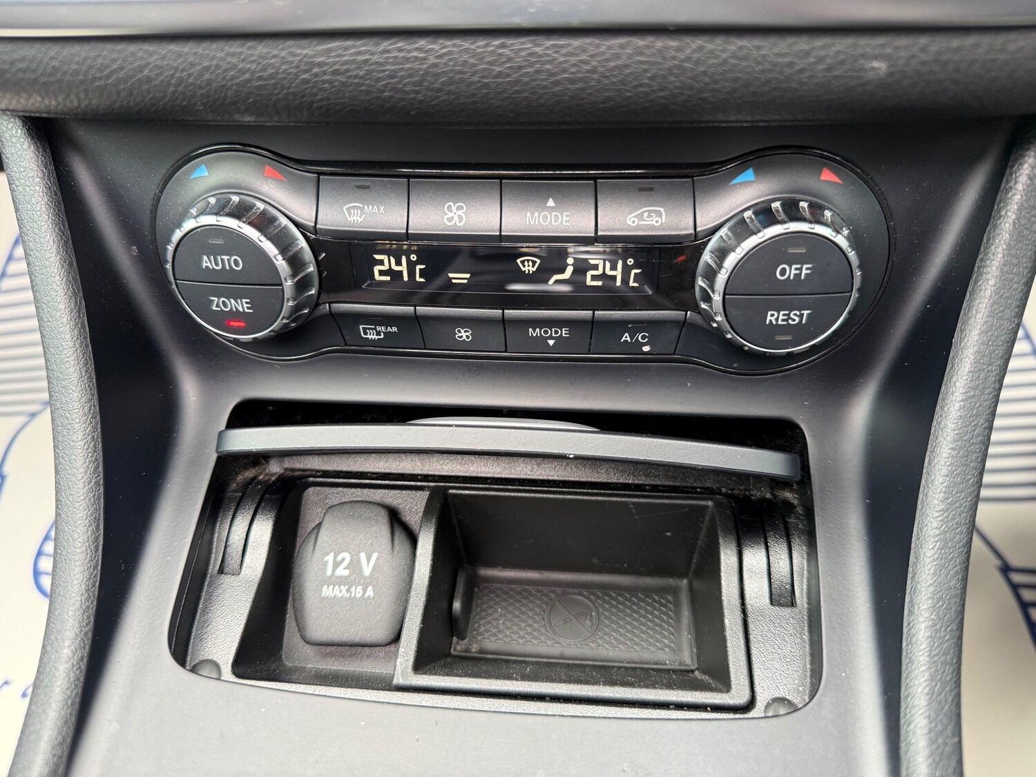 Used Mercedes-Benz GLA 2015 for sale - 76287919: Photo 46