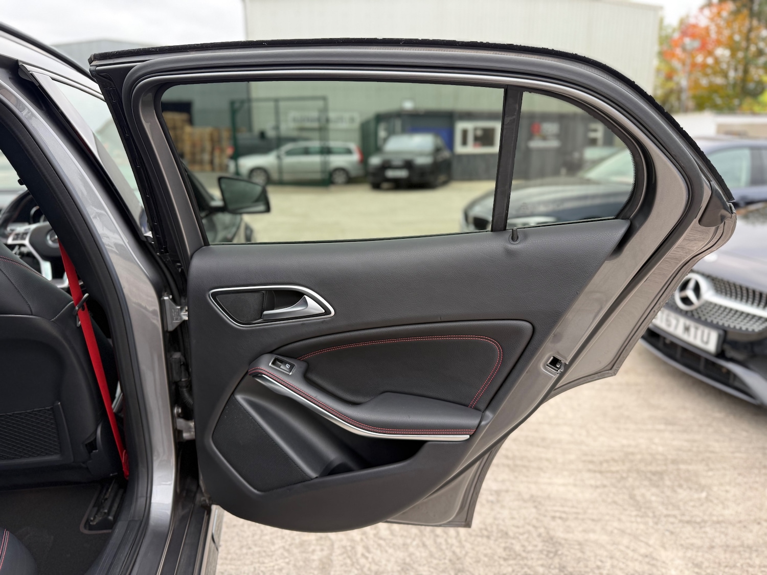 Used Mercedes-Benz GLA 2015 for sale - 76287919: Photo 56