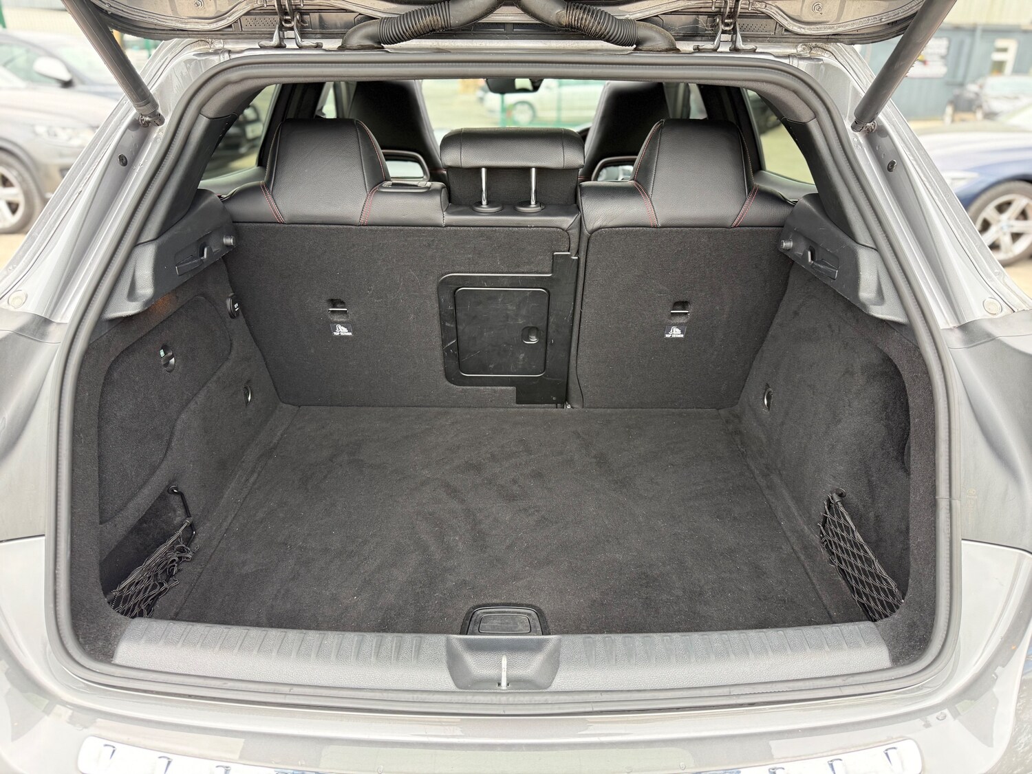 Used Mercedes-Benz GLA 2015 for sale - 76287919: Photo 65