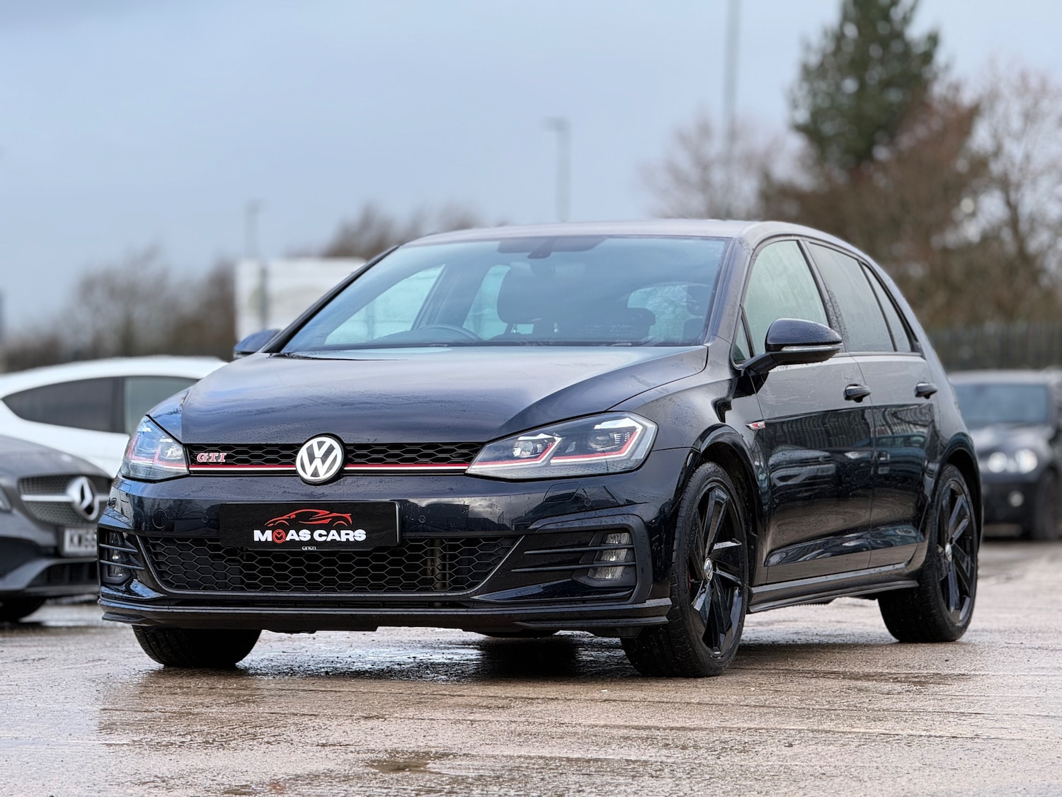 Used Volkswagen Golf 2019 for sale - 77165818: Photo 2