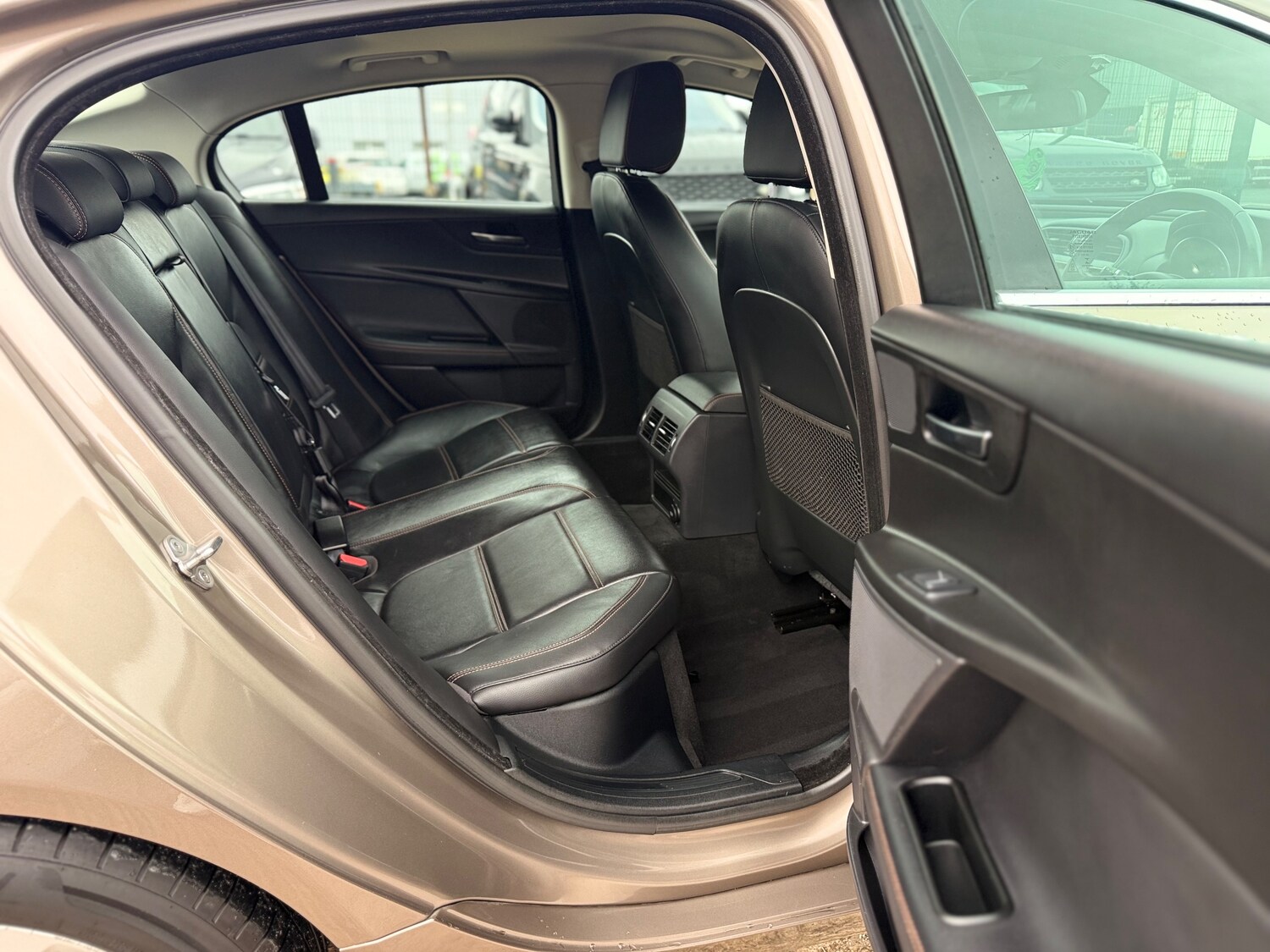 Used Jaguar XE 2016 for sale - 77493753: Photo 28