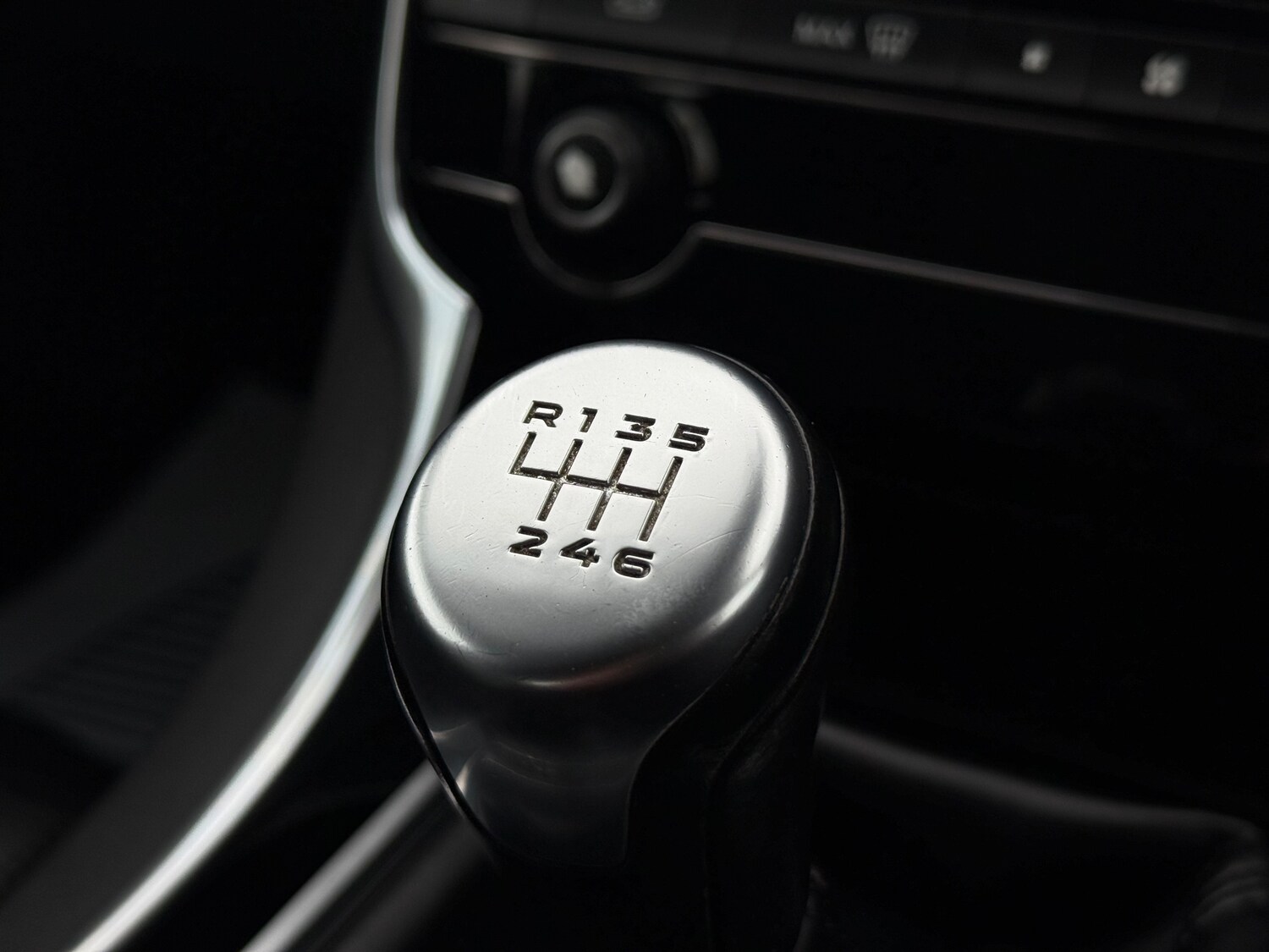 Used Jaguar XE 2016 for sale - 77493753: Photo 48