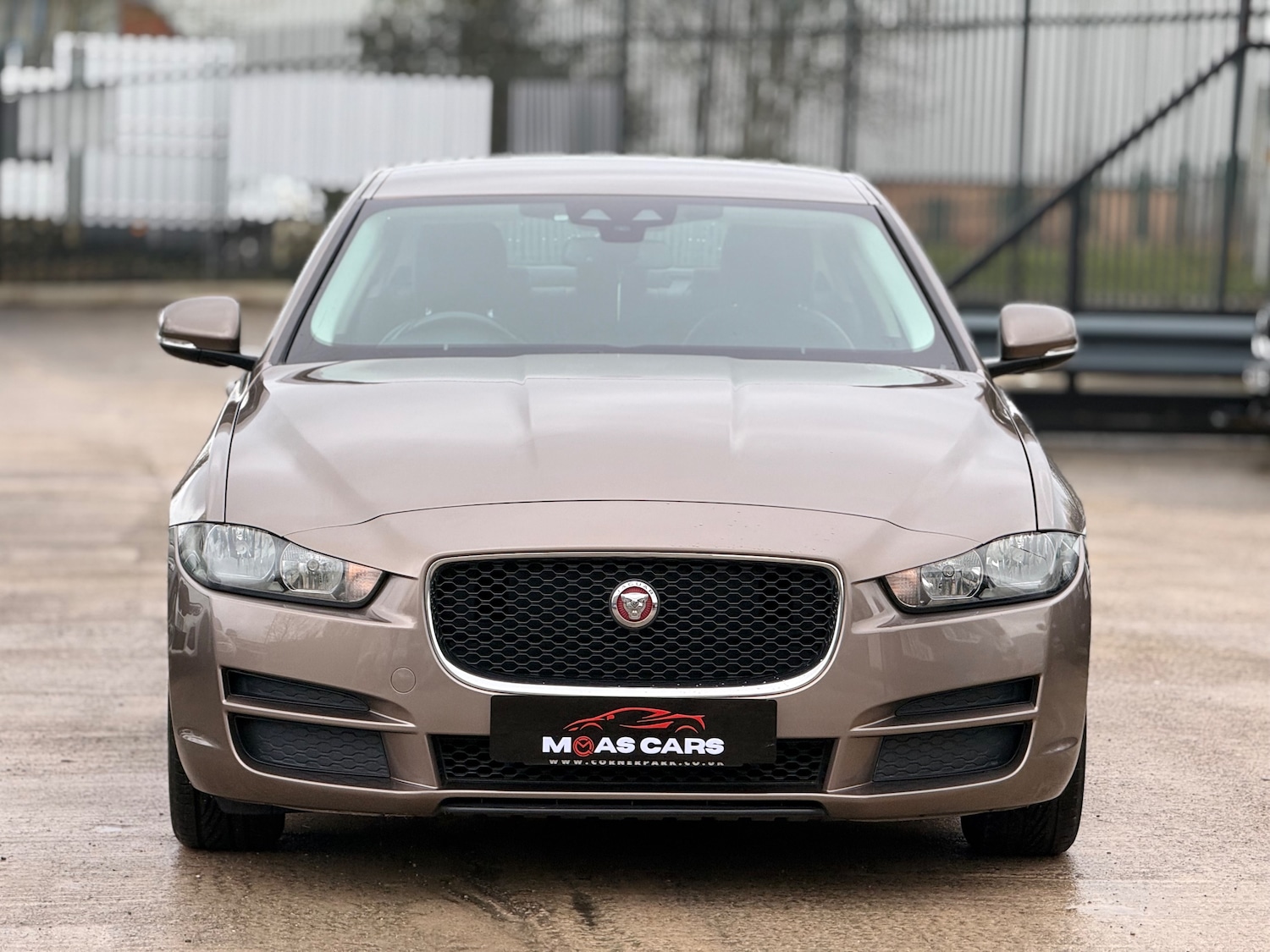 Used Jaguar XE 2016 for sale - 77493753: Photo 5