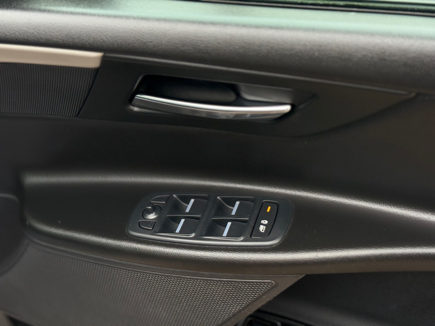 Used Jaguar XE 2016 for sale - 77493753: Photo 55