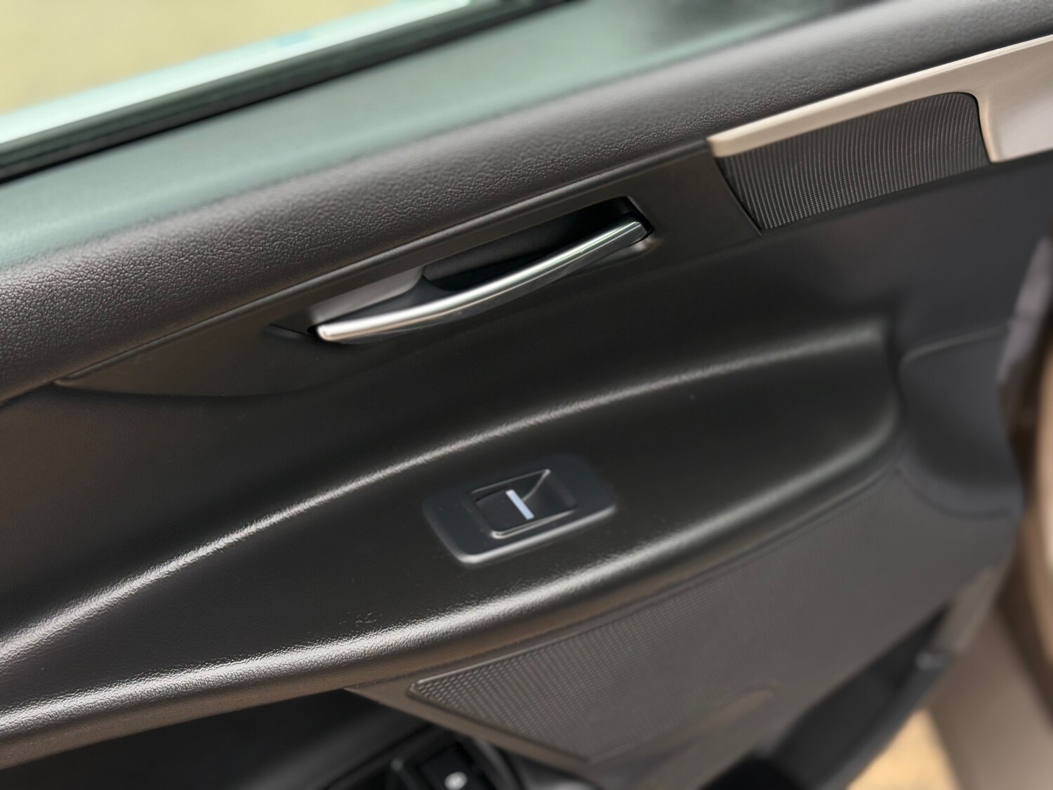 Used Jaguar XE 2016 for sale - 77493753: Photo 57