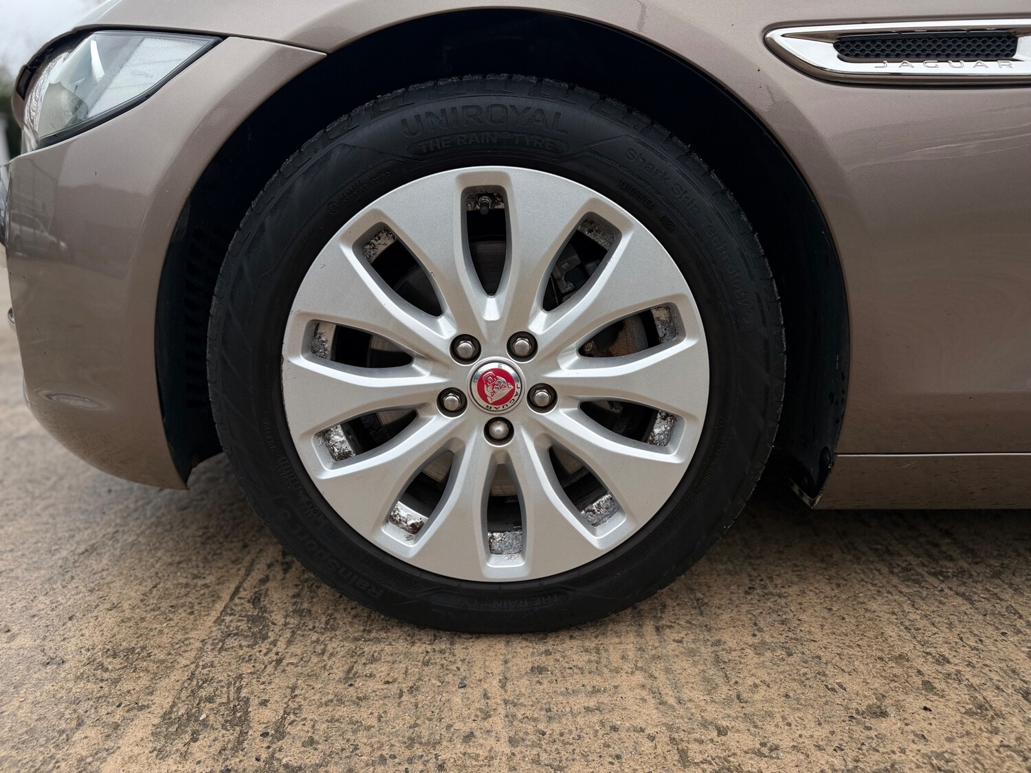 Used Jaguar XE 2016 for sale - 77493753: Photo 59