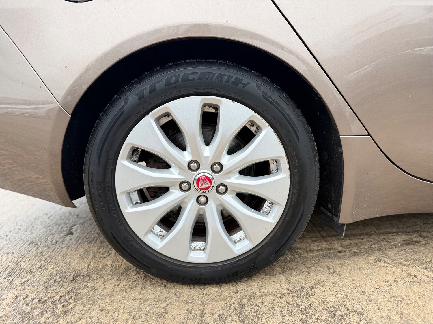 Used Jaguar XE 2016 for sale - 77493753: Photo 61