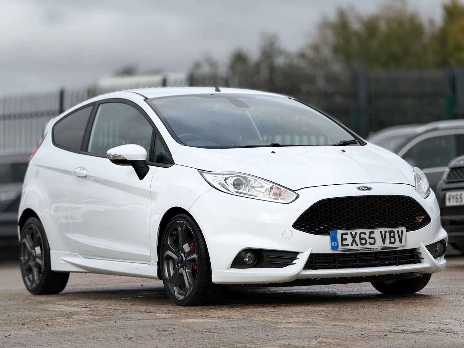 Used Ford Fiesta 2015 for sale - 76174163: Photo 1