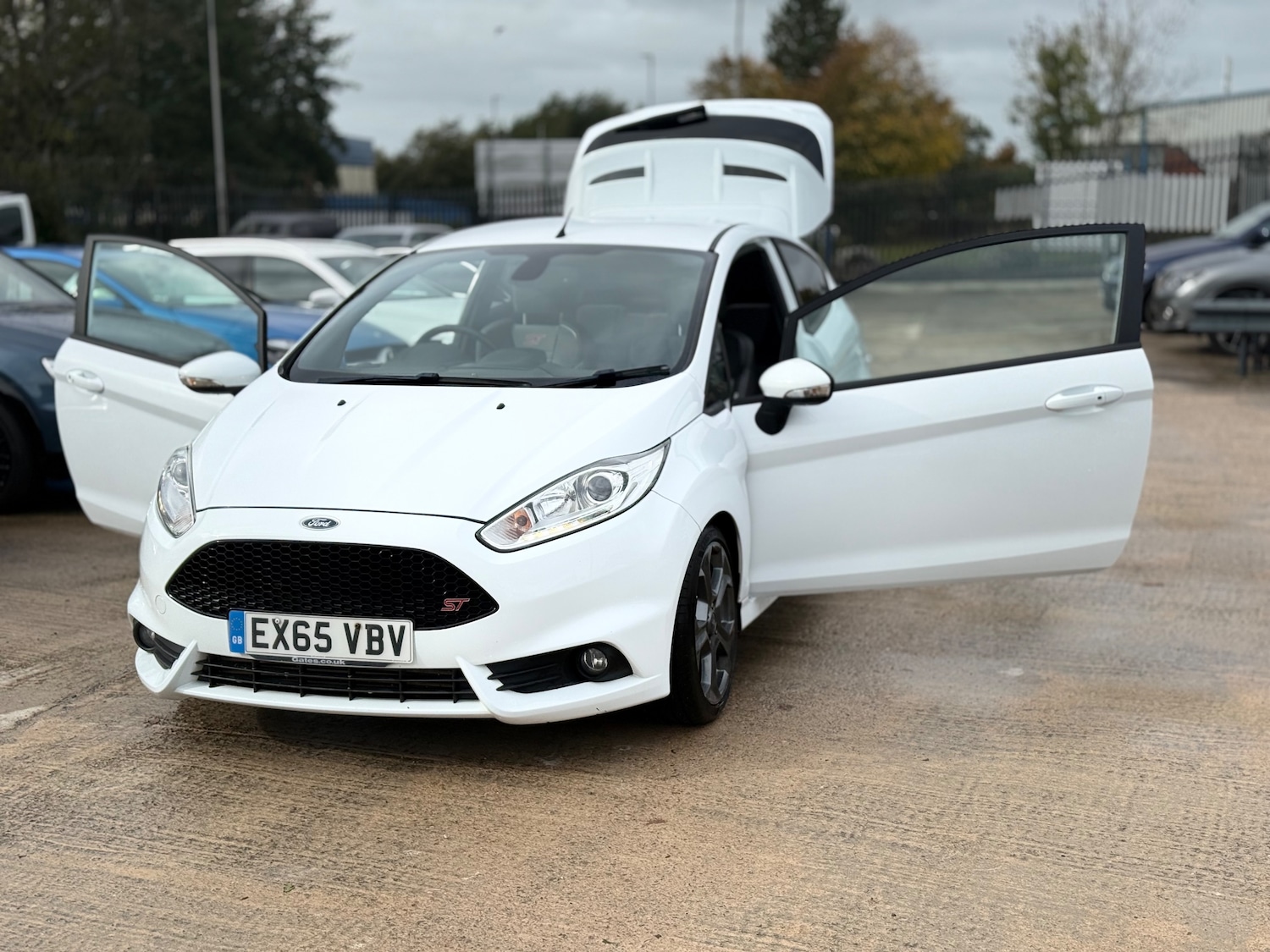 Used Ford Fiesta 2015 for sale - 76174163: Photo 12
