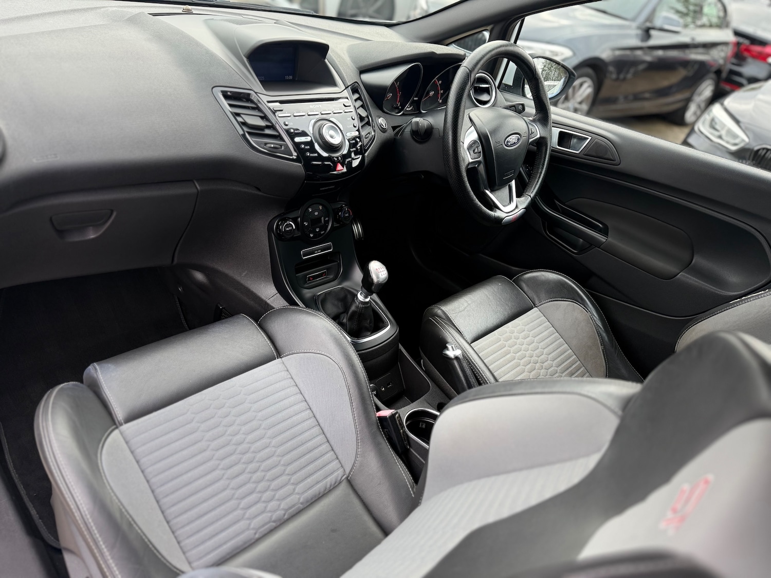 Used Ford Fiesta 2015 for sale - 76174163: Photo 21