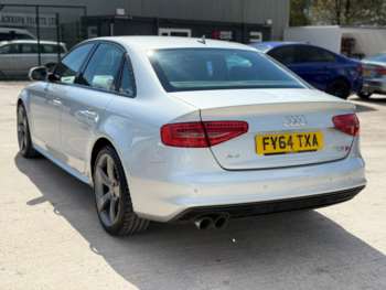 Used Audi A4 2014 for sale - 74450477: Photo