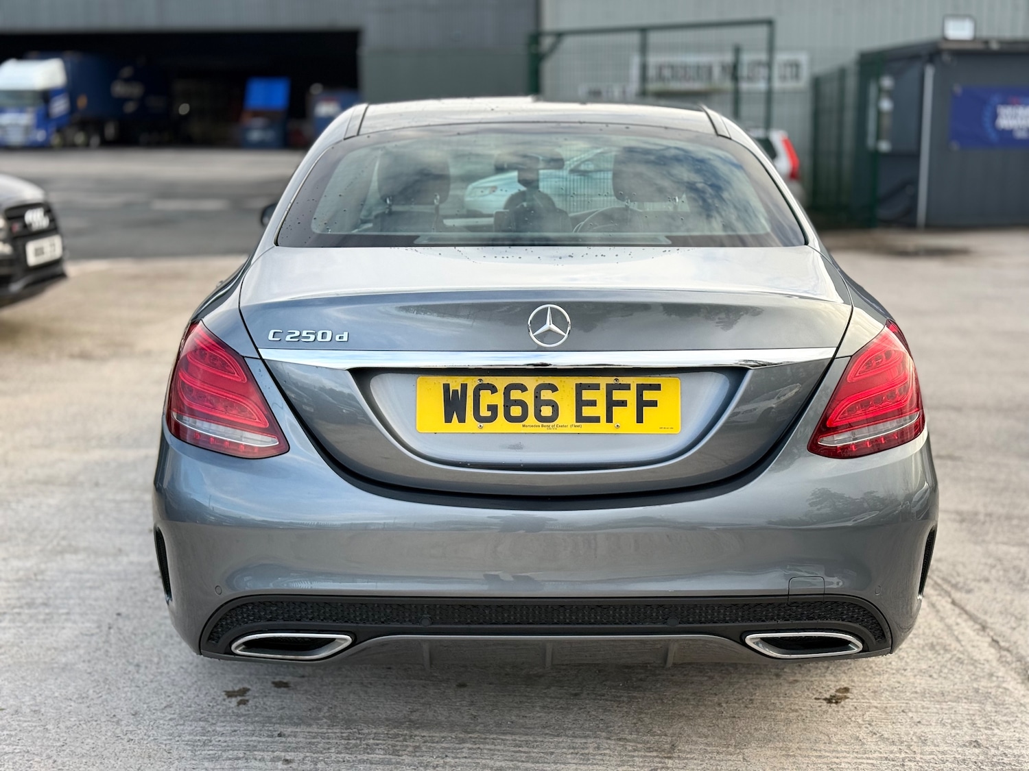 Used Mercedes-Benz C Class 2016 for sale - 76386875: Photo 10