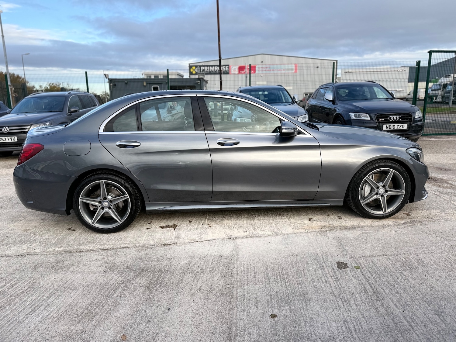 Used Mercedes-Benz C Class 2016 for sale - 76386875: Photo 12