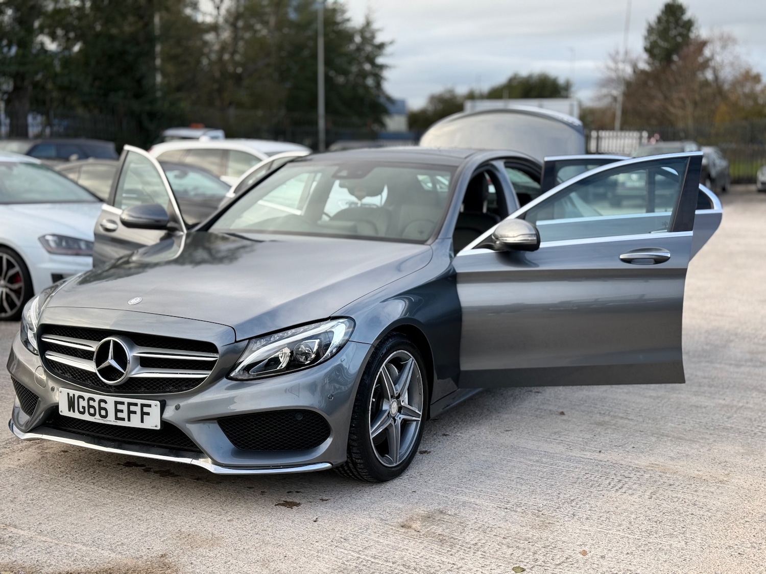 Used Mercedes-Benz C Class 2016 for sale - 76386875: Photo 15