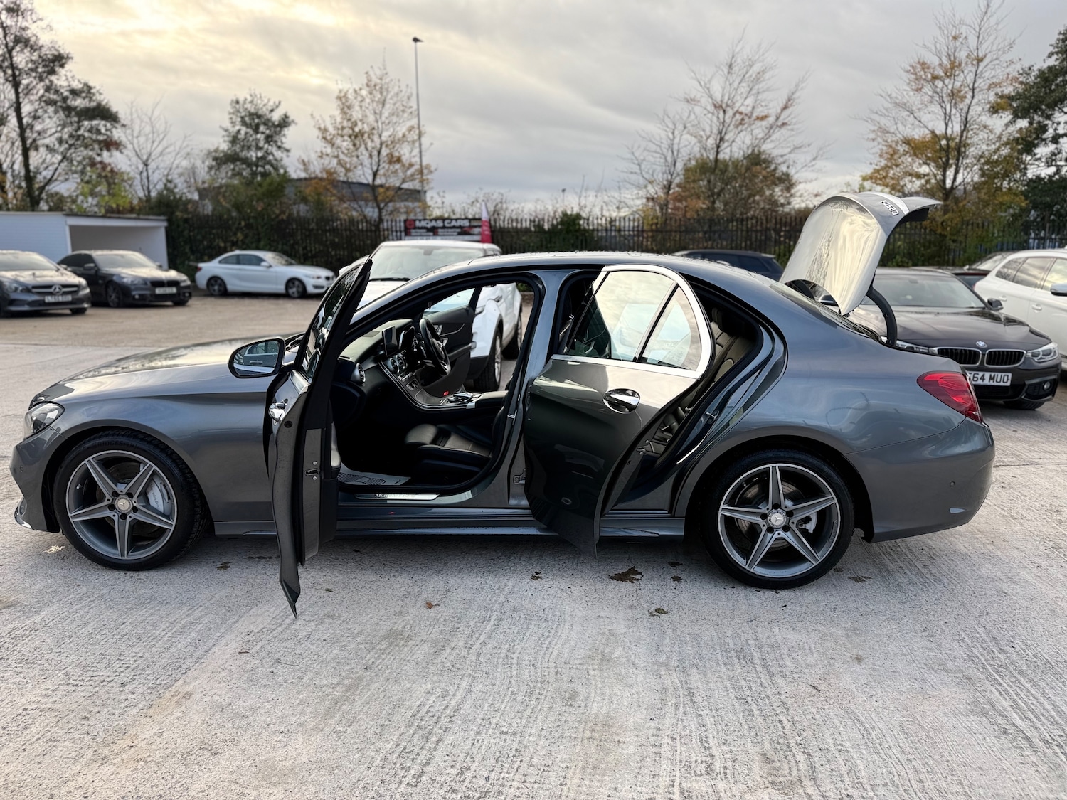 Used Mercedes-Benz C Class 2016 for sale - 76386875: Photo 16