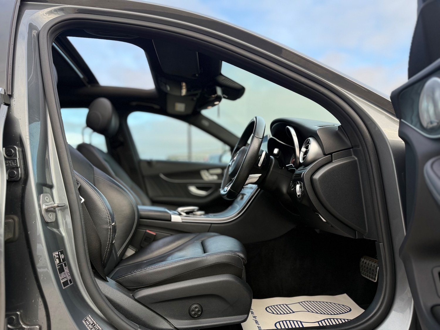 Used Mercedes-Benz C Class 2016 for sale - 76386875: Photo 28