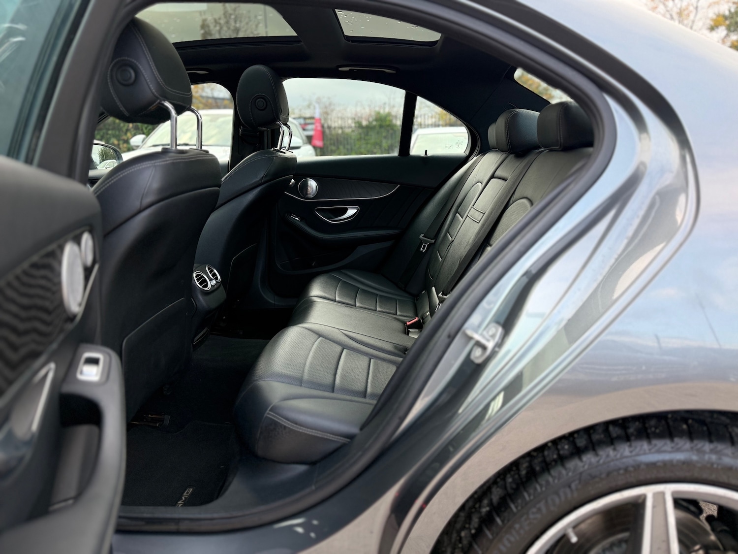 Used Mercedes-Benz C Class 2016 for sale - 76386875: Photo 42