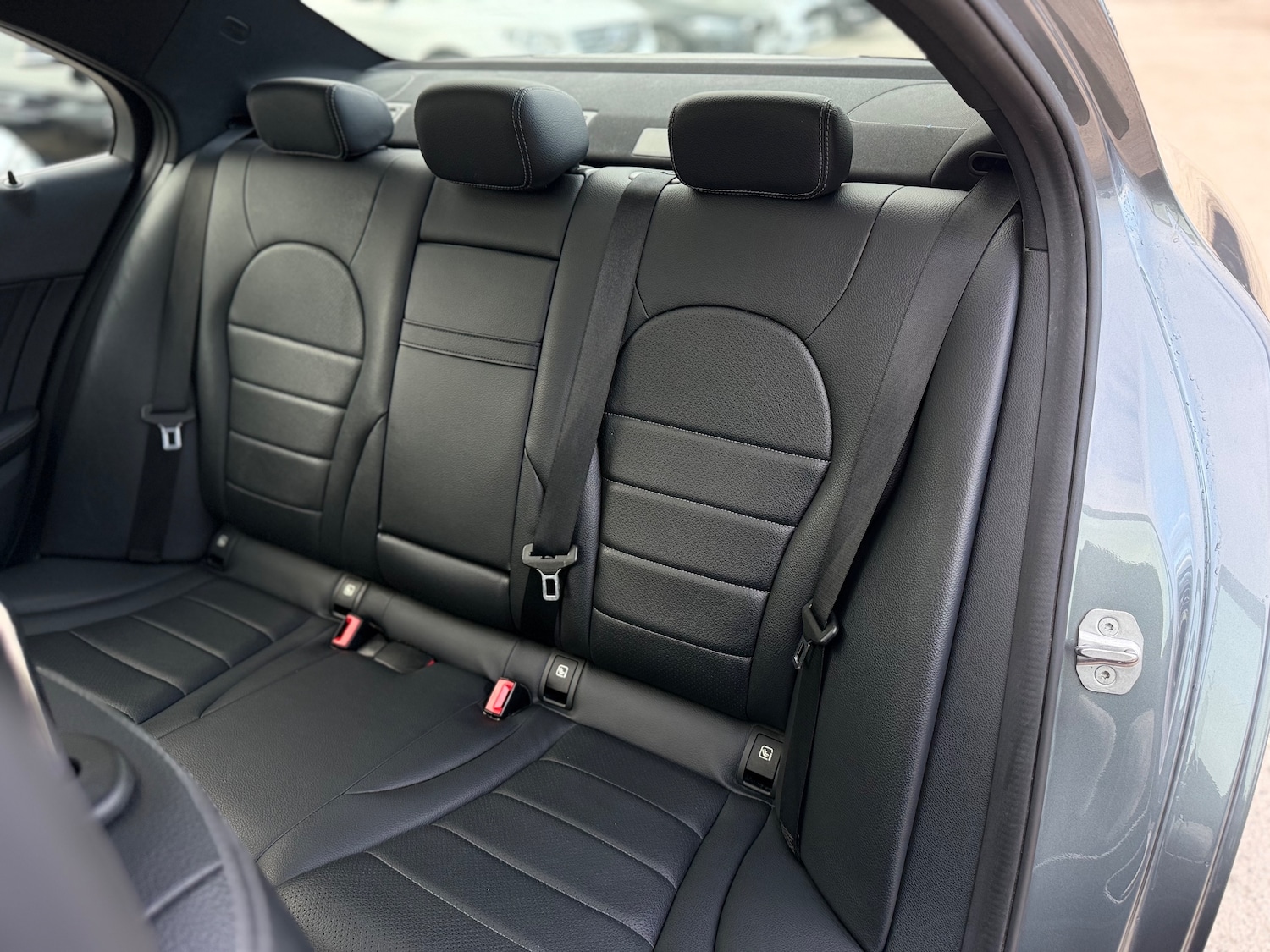 Used Mercedes-Benz C Class 2016 for sale - 76386875: Photo 43