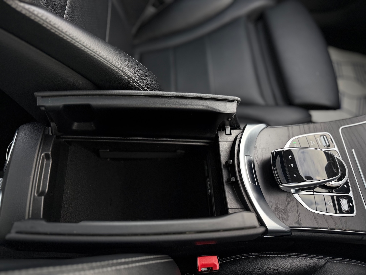 Used Mercedes-Benz C Class 2016 for sale - 76386875: Photo 61