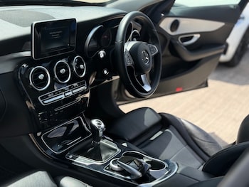 Used Mercedes-Benz C Class 2016 for sale - 78964818: Photo