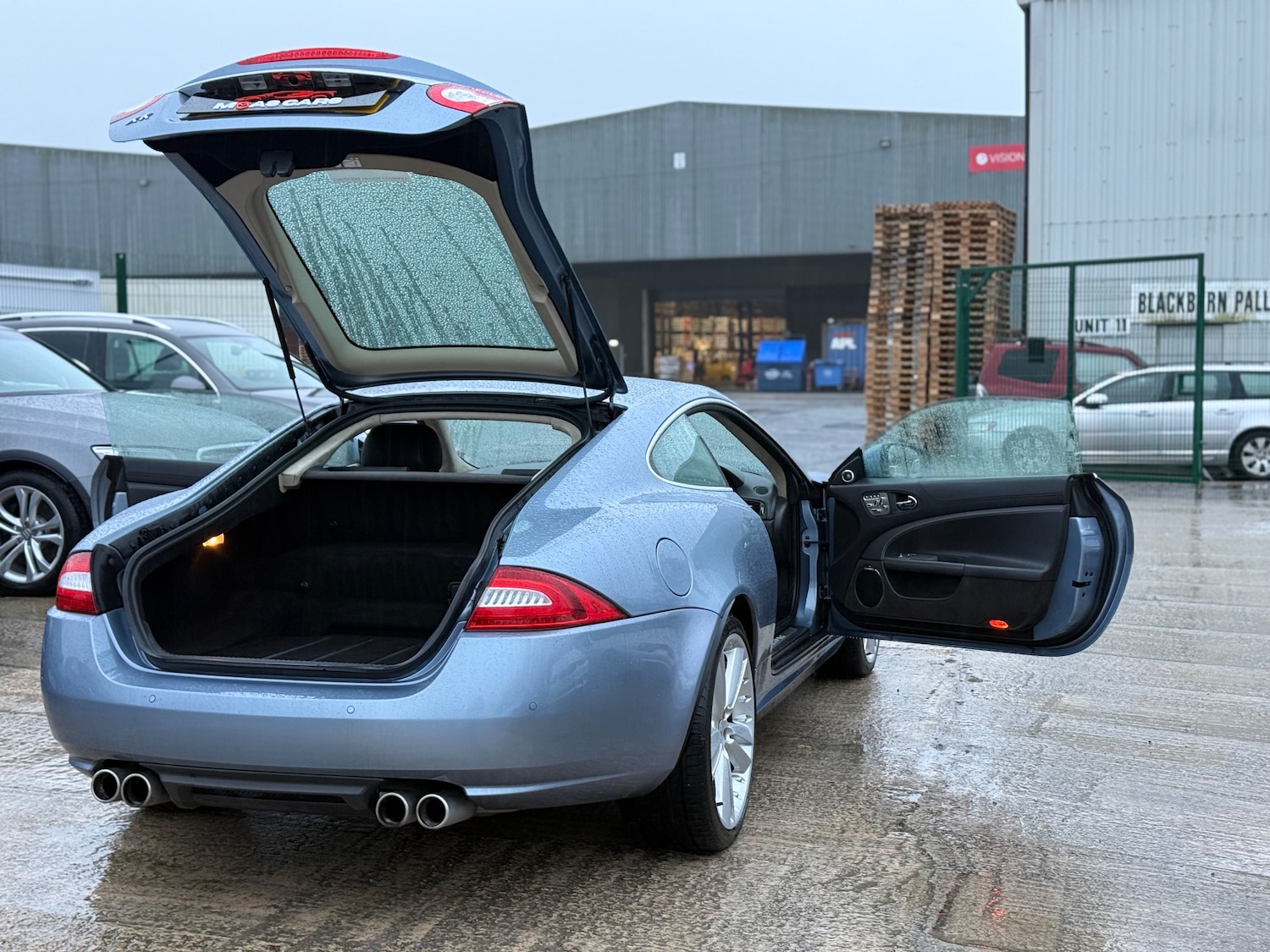 Used Jaguar XK 2009 for sale - 76949802: Photo 16