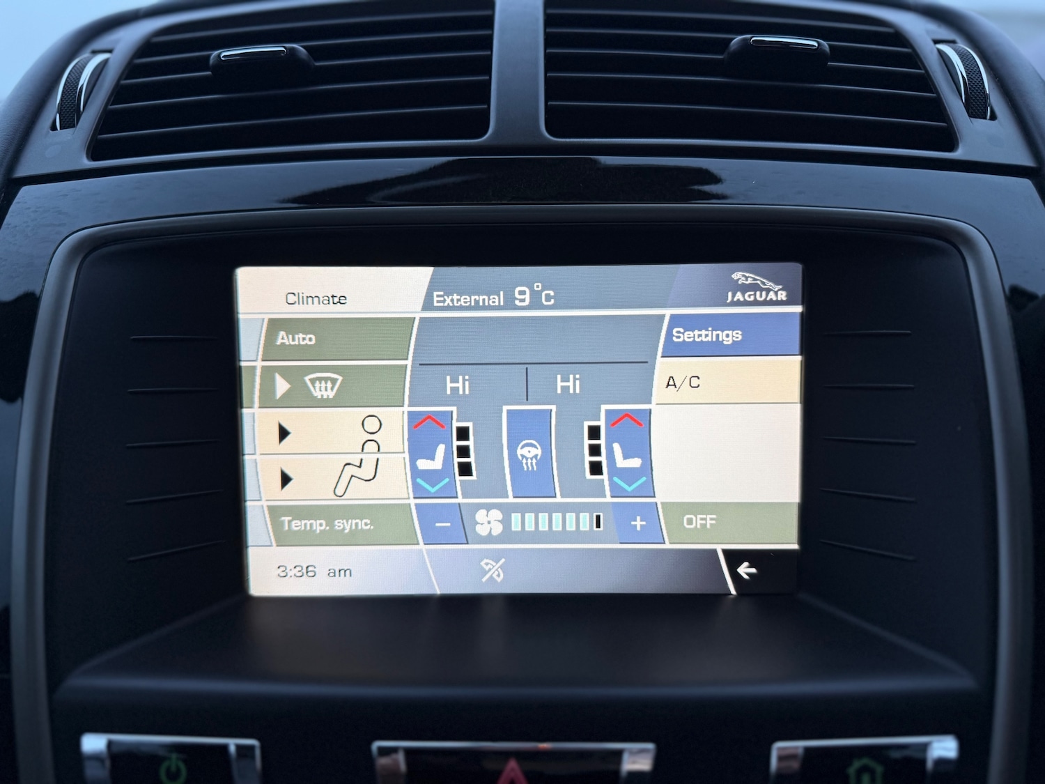 Used Jaguar XK 2009 for sale - 76949802: Photo 35