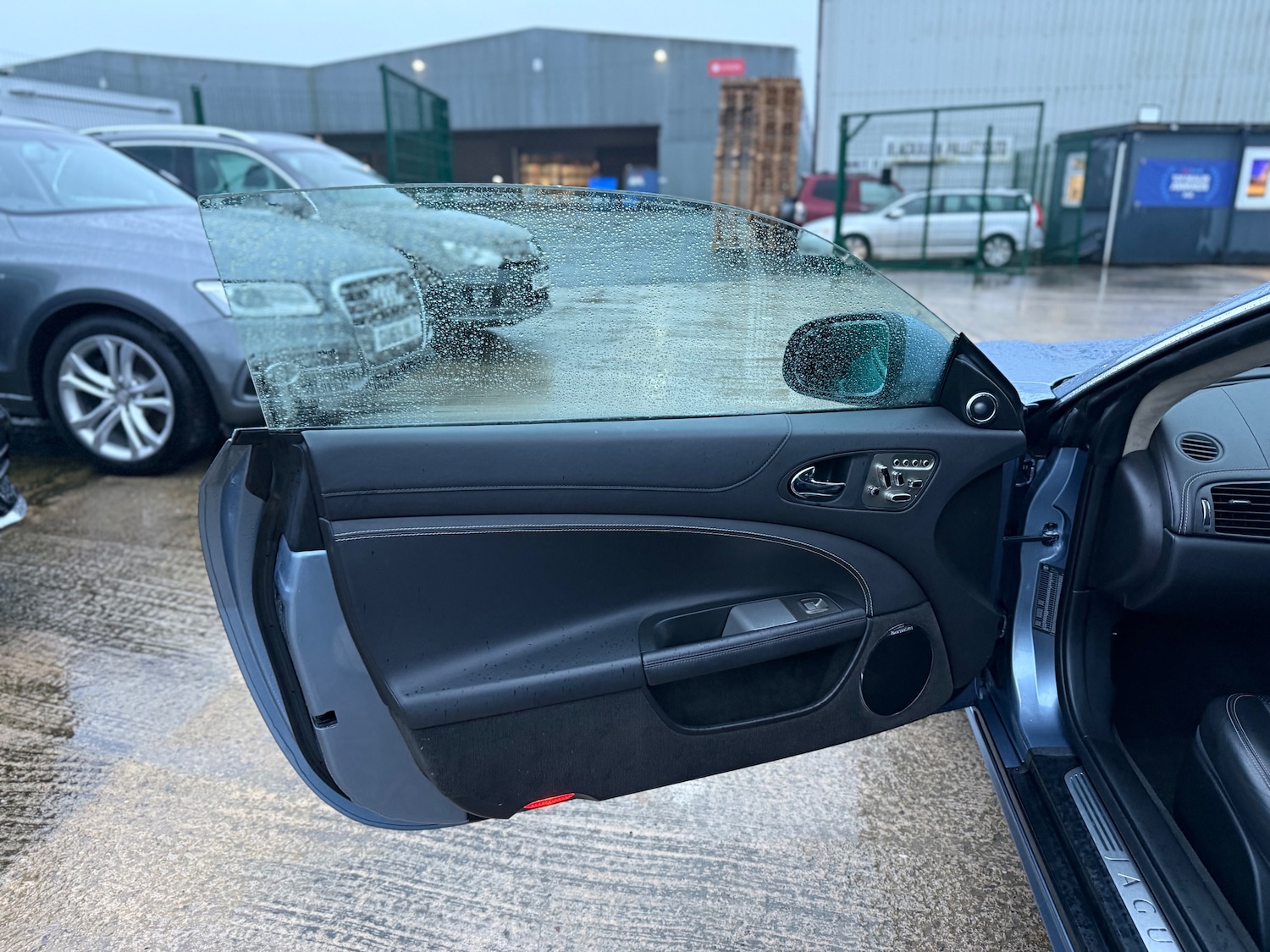 Used Jaguar XK 2009 for sale - 76949802: Photo 49