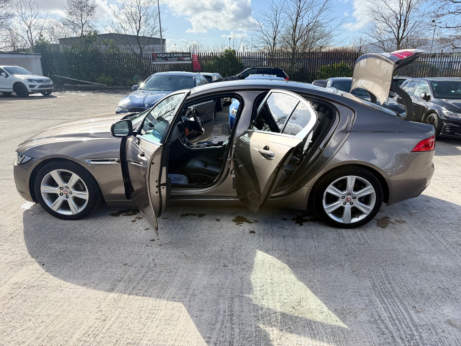 Used Jaguar XE 2017 for sale - 77890548: Photo 13