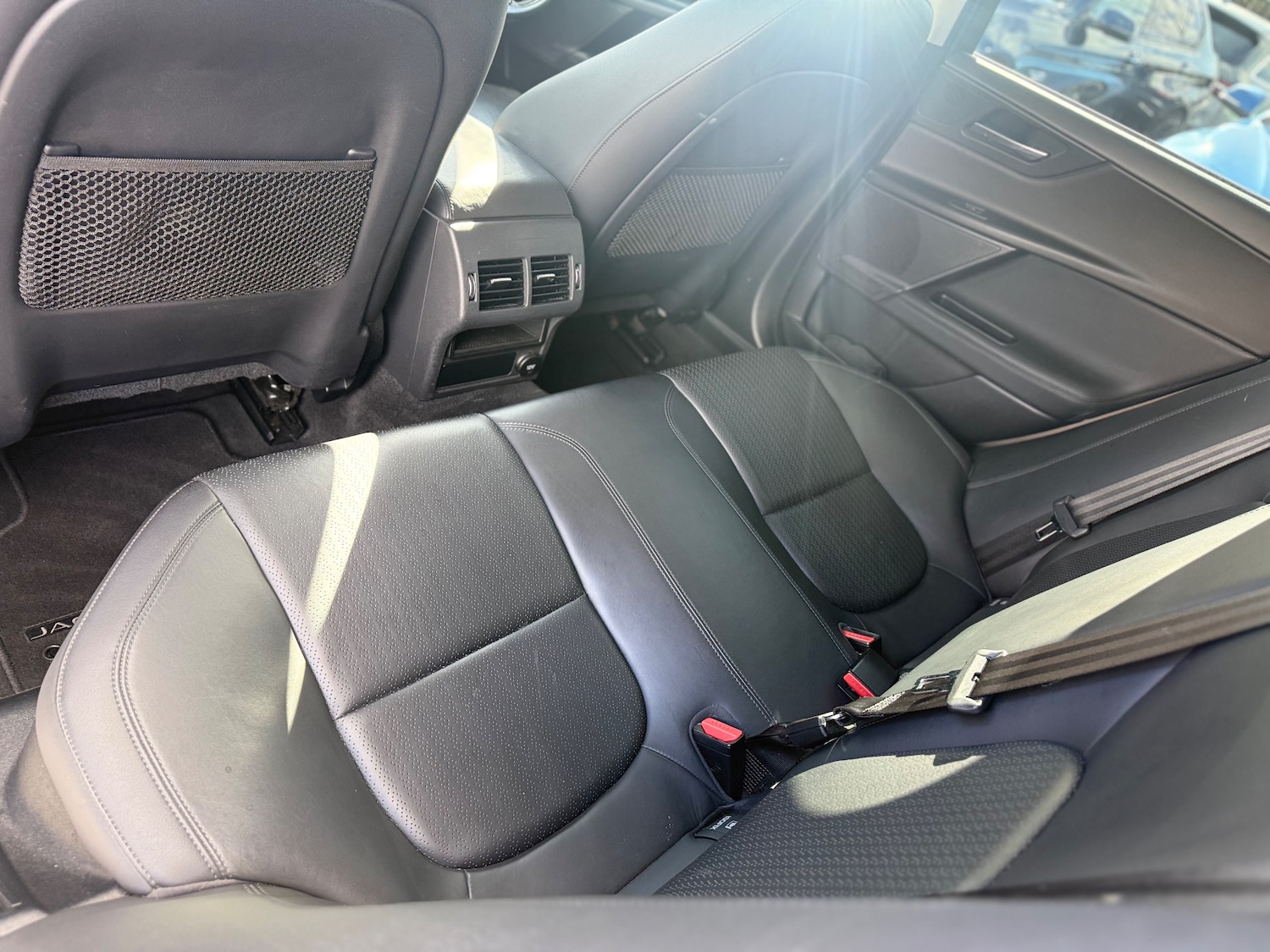 Used Jaguar XE 2017 for sale - 77890548: Photo 29