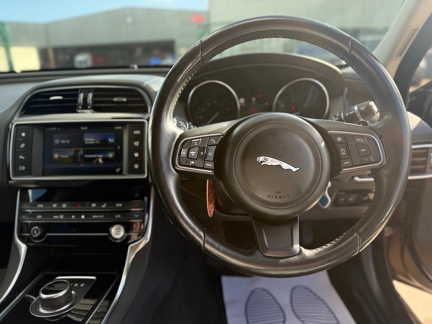 Used Jaguar XE 2017 for sale - 77890548: Photo 35