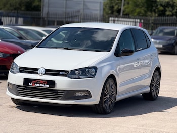 Used Volkswagen Polo 2016 for sale - 79261704: Photo