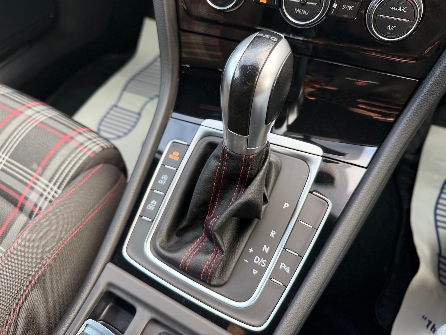 Used Volkswagen Golf 2018 for sale - 76453642: Photo 50