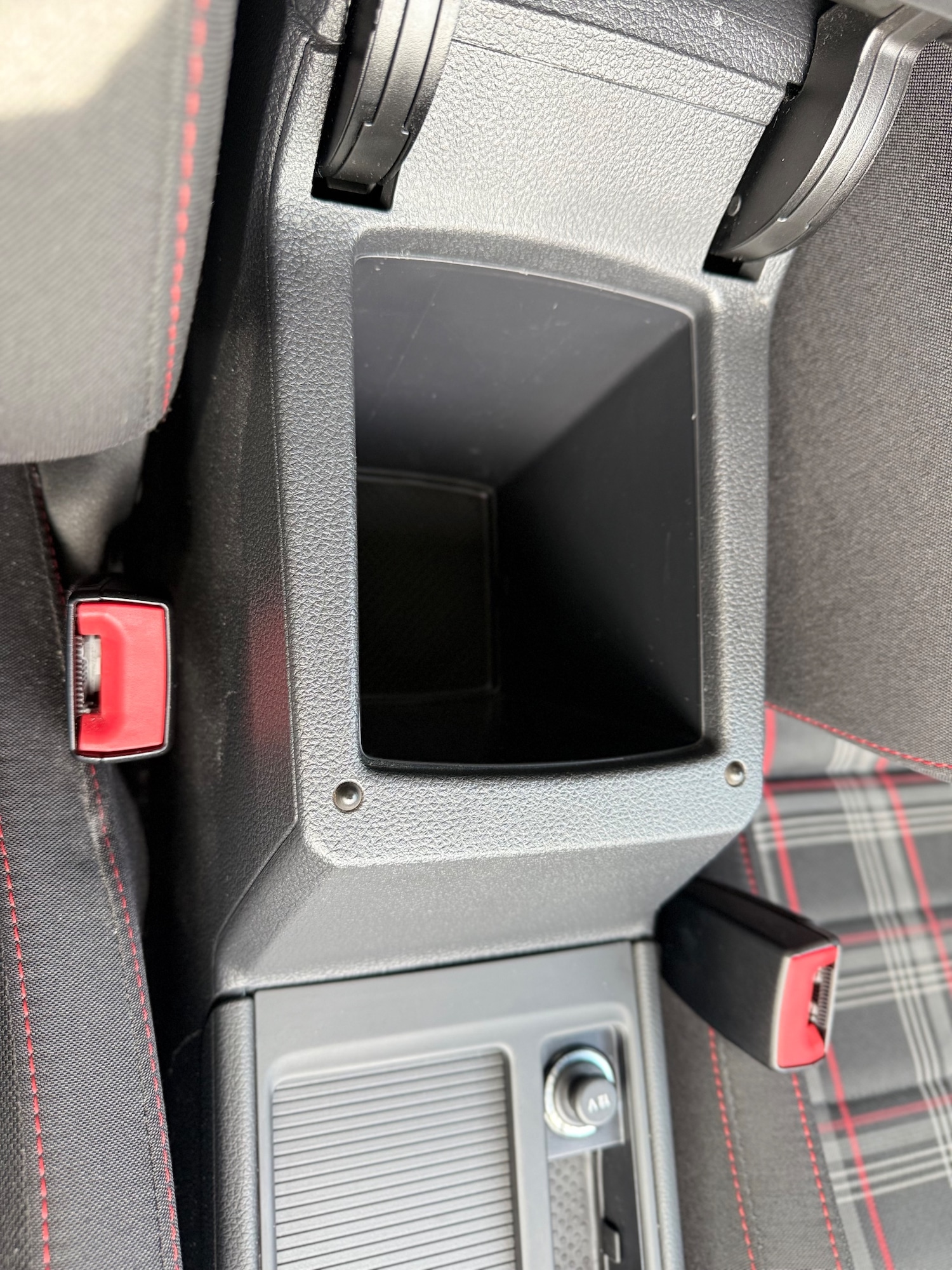 Used Volkswagen Golf 2018 for sale - 76453642: Photo 55