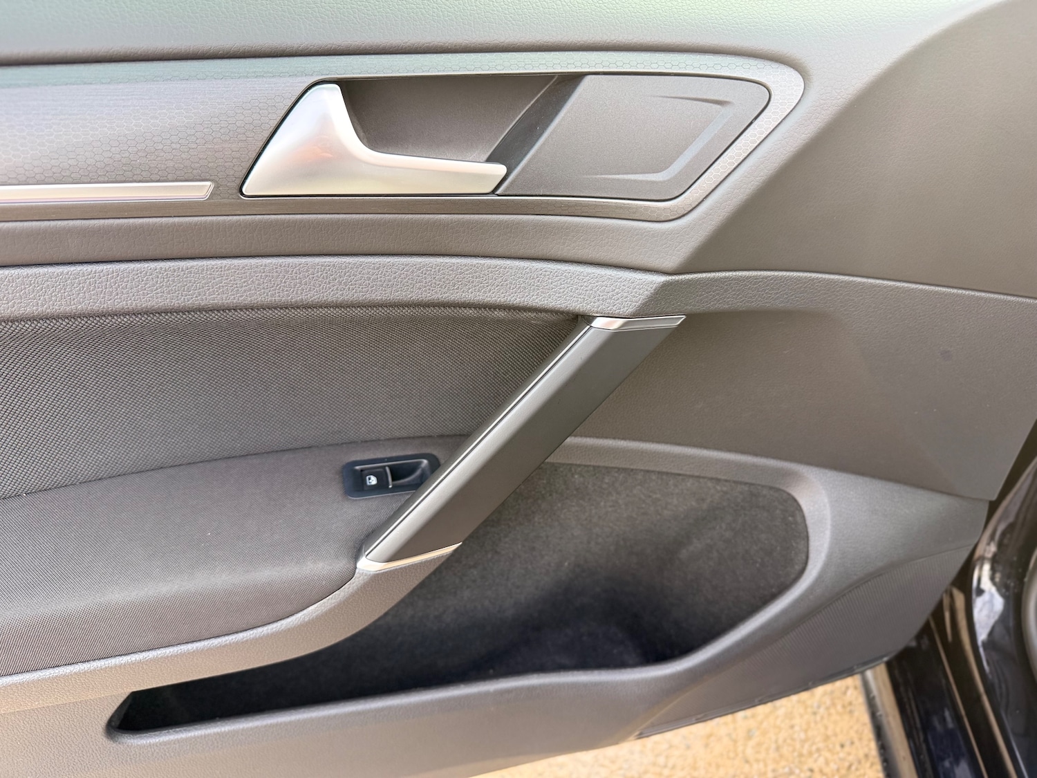 Used Volkswagen Golf 2018 for sale - 76453642: Photo 66