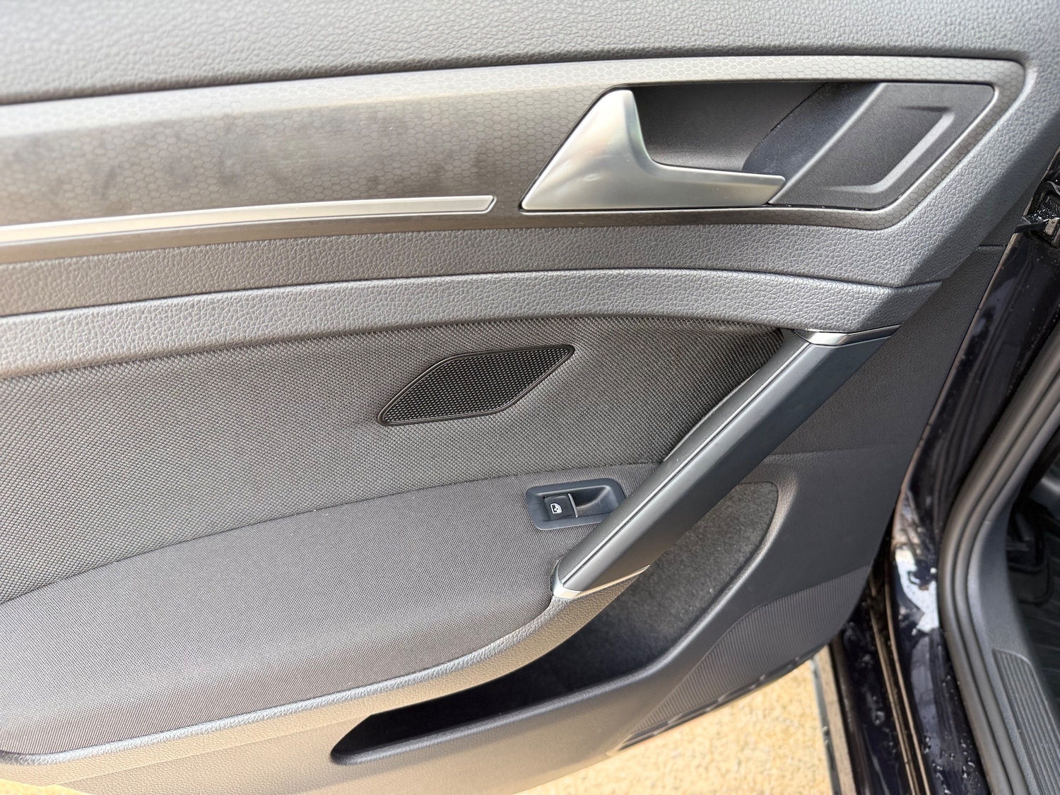 Used Volkswagen Golf 2018 for sale - 76453642: Photo 67