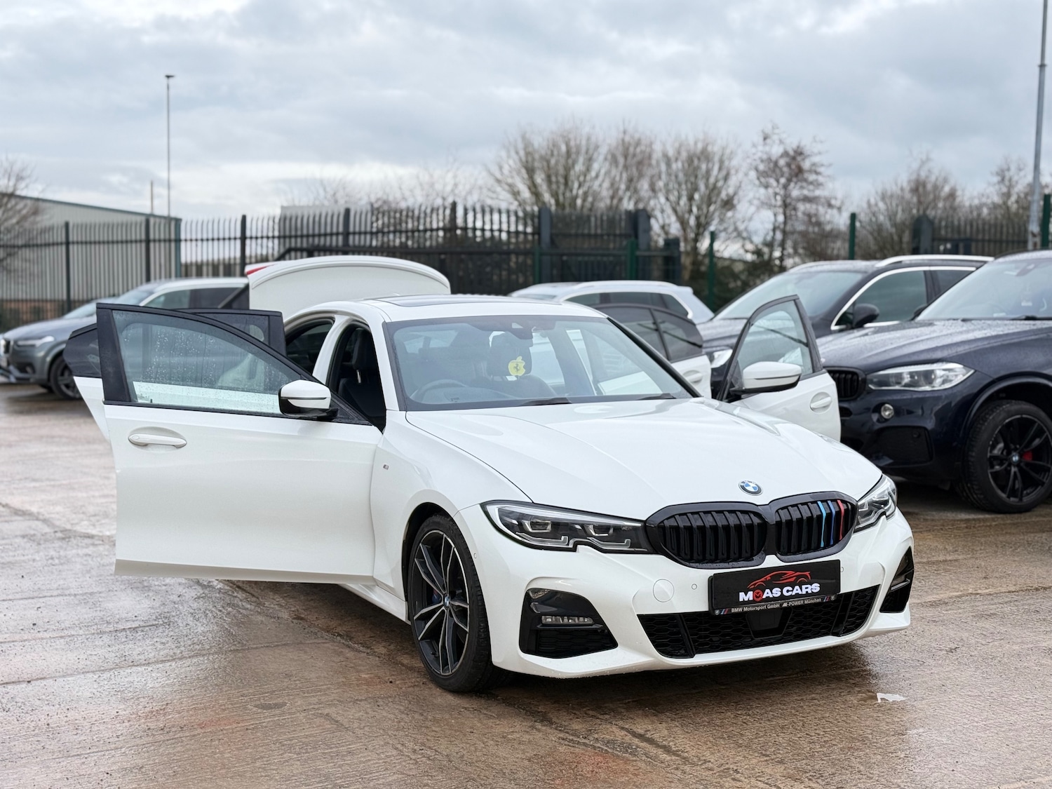 Used BMW 3 Series 2019 for sale - 76949810: Photo 11