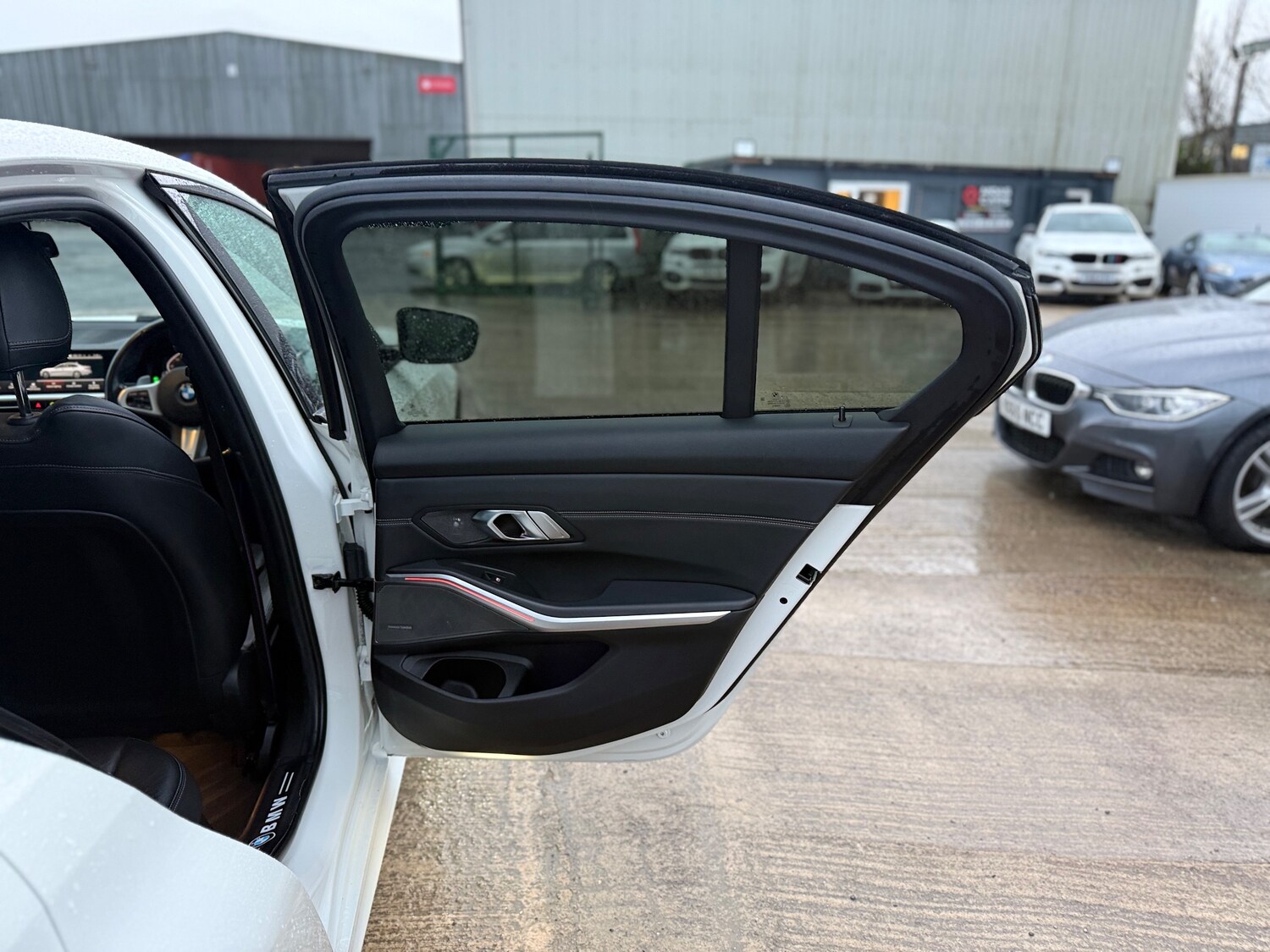 Used BMW 3 Series 2019 for sale - 76949810: Photo 64