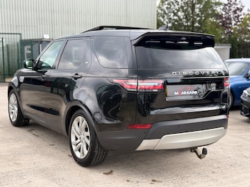 Used Land Rover Discovery 2018 for sale - 78474944: Photo