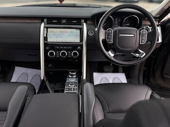 Used Land Rover Discovery 2018 for sale - 78474944: Photo