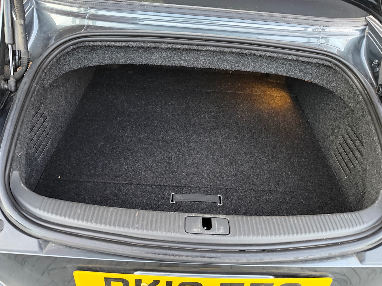 Used Audi TT 2013 for sale - 76933317: Photo 26